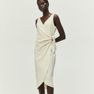 H&M Ladies Textured Wrap Dress, beige